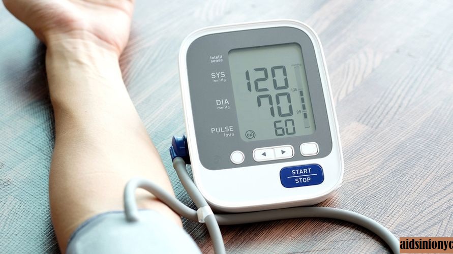 Monitor Tekanan Darah Terbaik untuk Penggunaan di Rumah